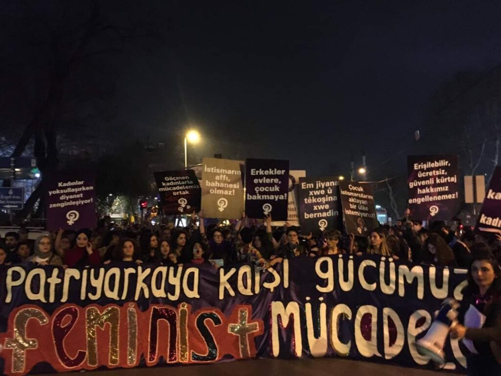 Istanbul, feminist march